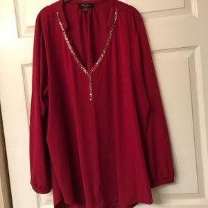Melissa Paige Woman cranberry tunic